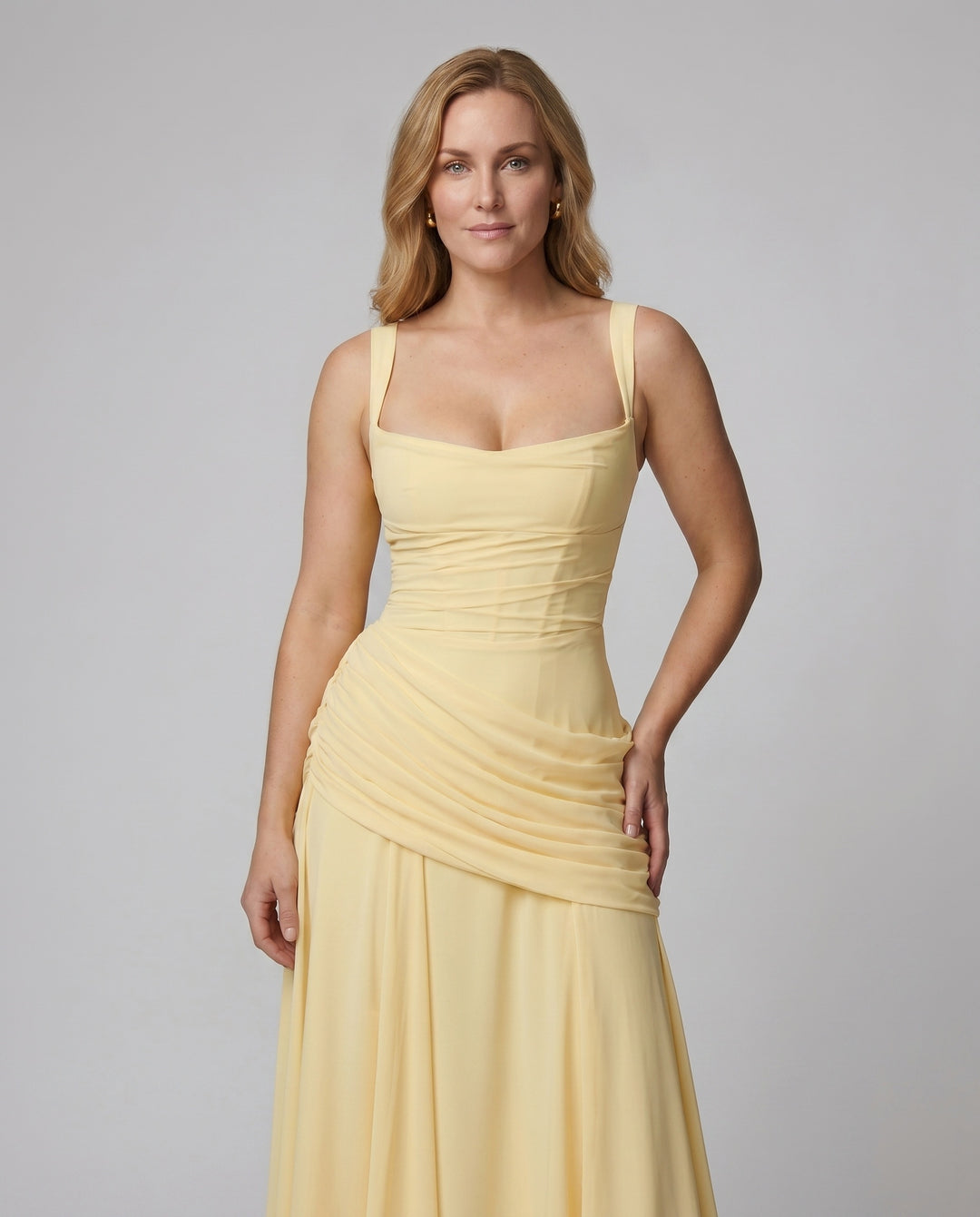 Damen Abendkleid mit elegantem, tailliertem Schnitt Drune