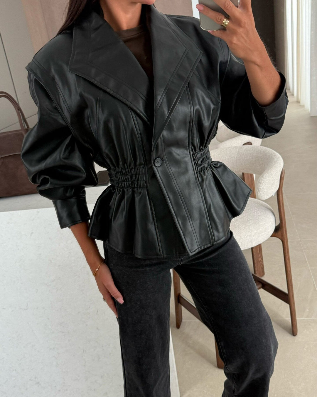 Drune | Revers Taille Cropped Pu-Jacke