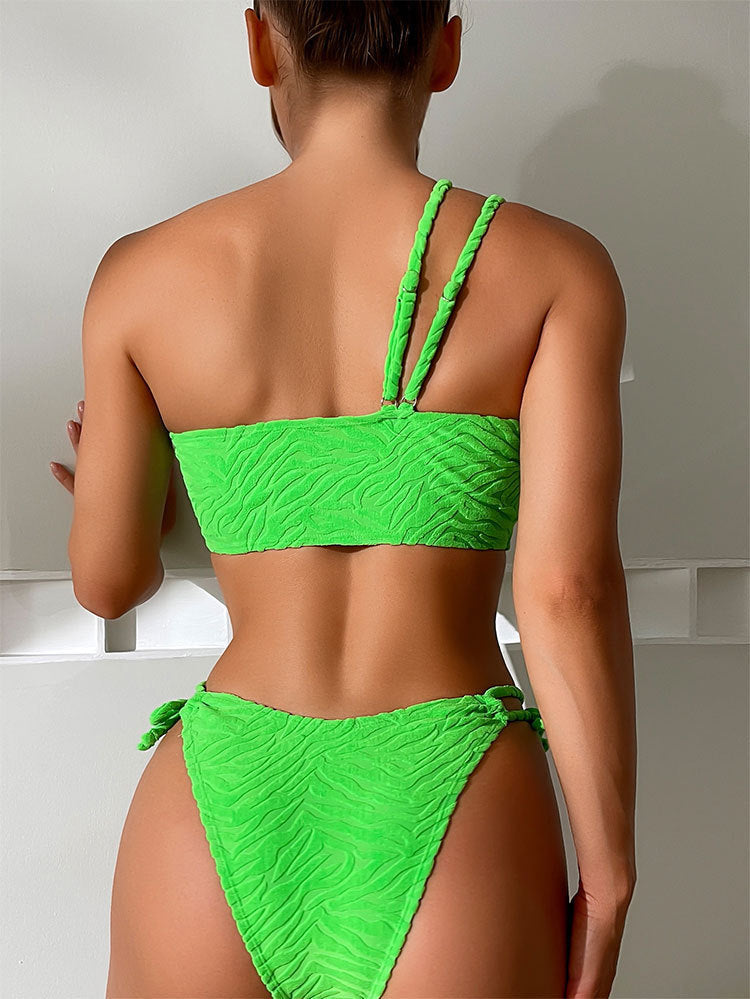 Damen Triangel-Bikini mit modernem Rüschendesign Drune
