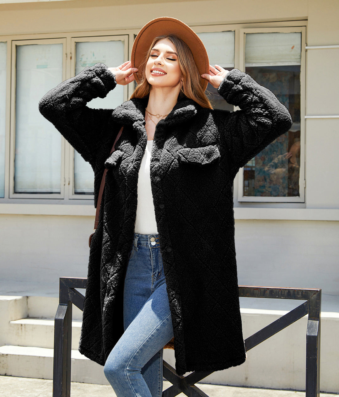 Damen Plüschiger Oversized-Mantel mit großen Taschen und strukturiertem Design Drune