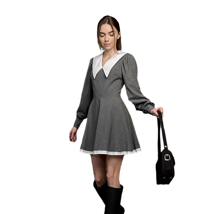 Damen sanft fließendes Kleid mit modernem Kragen Drune