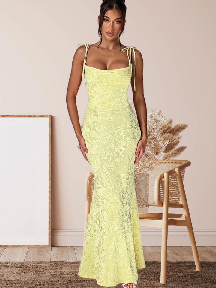 Damen Elegantes Langarm Abendkleid mit floralem Jacquard-Muster und zartem Rückenausschnitt Drune