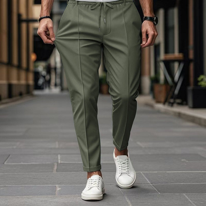 Herren modische Slim-Fit Jogginghose mit elastischem Bund und praktischen Seitentaschen Drune