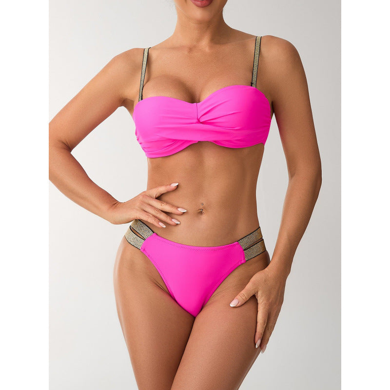 Damen Bandeau Bikini mit elegantem Wickeldetail und sportlichen Akzenten Drune