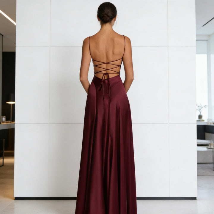 Damen Elegantes satin Abendkleid mit tailliertem Schnitt und schmalen Trägern Drune