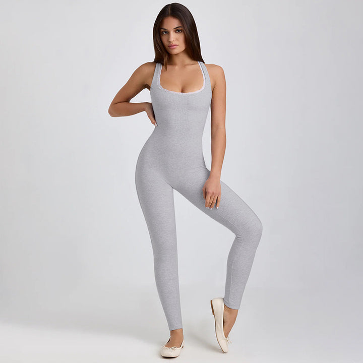 Damen figurbetontes Jumpsuit mit schmalen Trägern und glattem Finish Drune