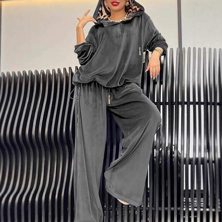 Damen komfortabler Lounge-Anzug mit Kapuze und elegantem Satin-Finish Drune