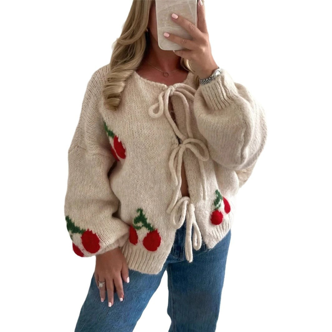 Damen Strickjacke mit verspieltem Kirschmotiv und dekorativen Schleifen Drune