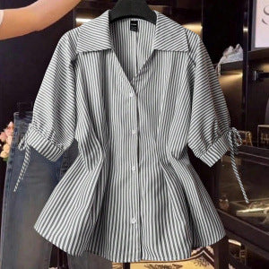 Damenbluse mit eleganten Rüschendetails und modischem Streifenmuster Drune