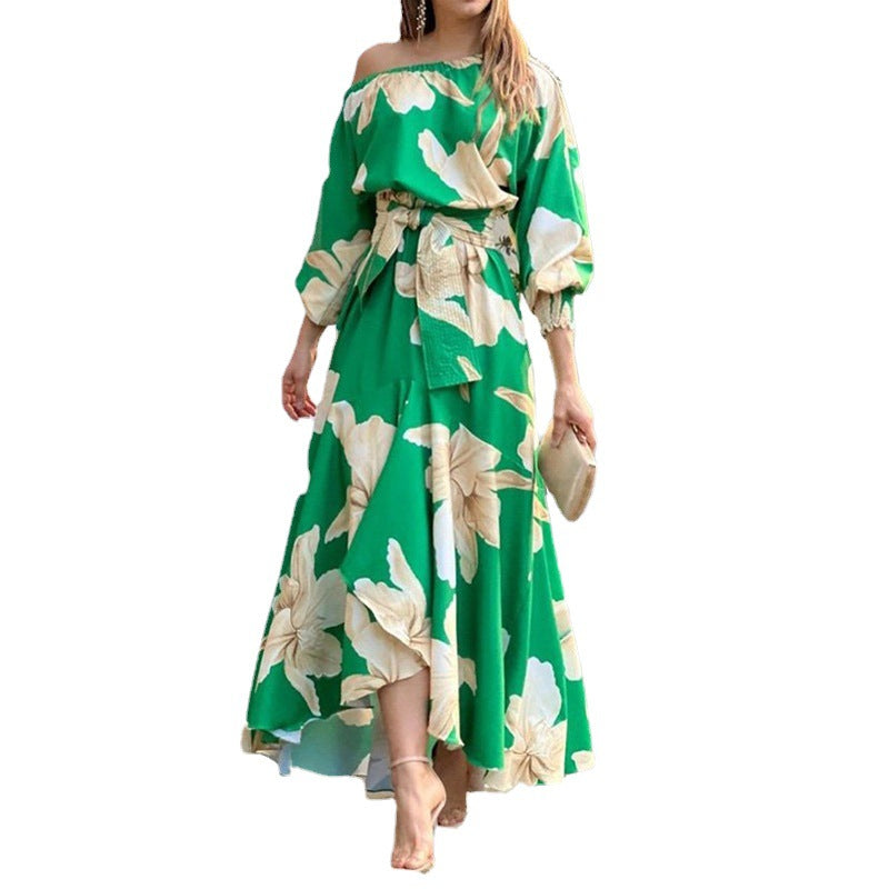 Damen Maxikleid mit raffiniertem schulterfreiem Design und Taillierung Drune