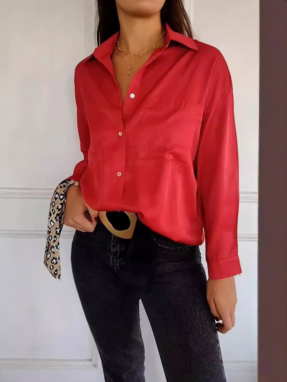 Damen Elegante Bluse mit Knopfleiste und feinen Details Drune