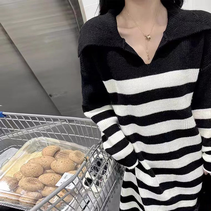 Damen Strickkleid mit kontrastierenden Streifen und lässigem Schnitt Drune
