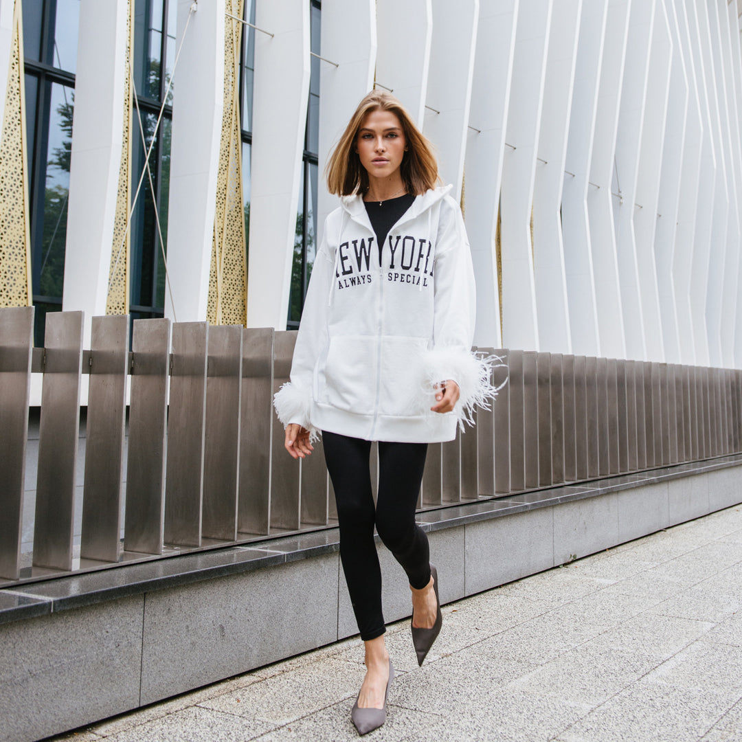 Damen Oversized Kapuzenpullover mit kreativem Schriftzug und modernen Fransen Drune
