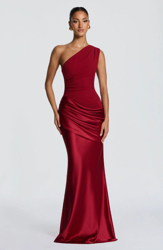 Damen Elegantes Abendkleid mit Off-Shoulder-Design und Fließendem Cape Drune