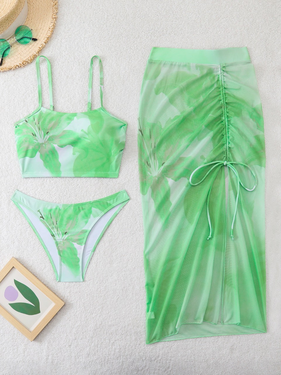 Damen Bikini-Set mit floralem Balconette-Oberteil und transparentem Wickelrock Drune