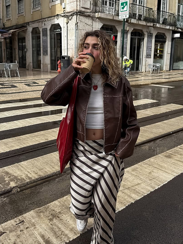 Damen cropped Kunstlederjacke mit feinen Nähten und weitem Schnitt Drune