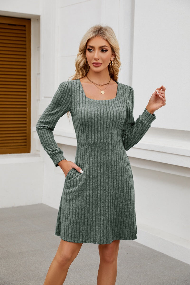 Damen Strickkleid mit Quadrat-Auschnitt und Taschen Drune