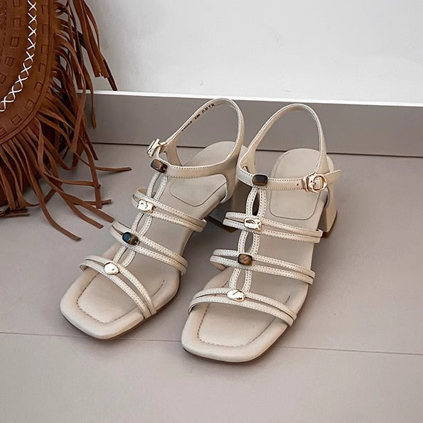 Damen Strappy Blockabsatzsandalen mit schicken Schnallenakzenten Drune