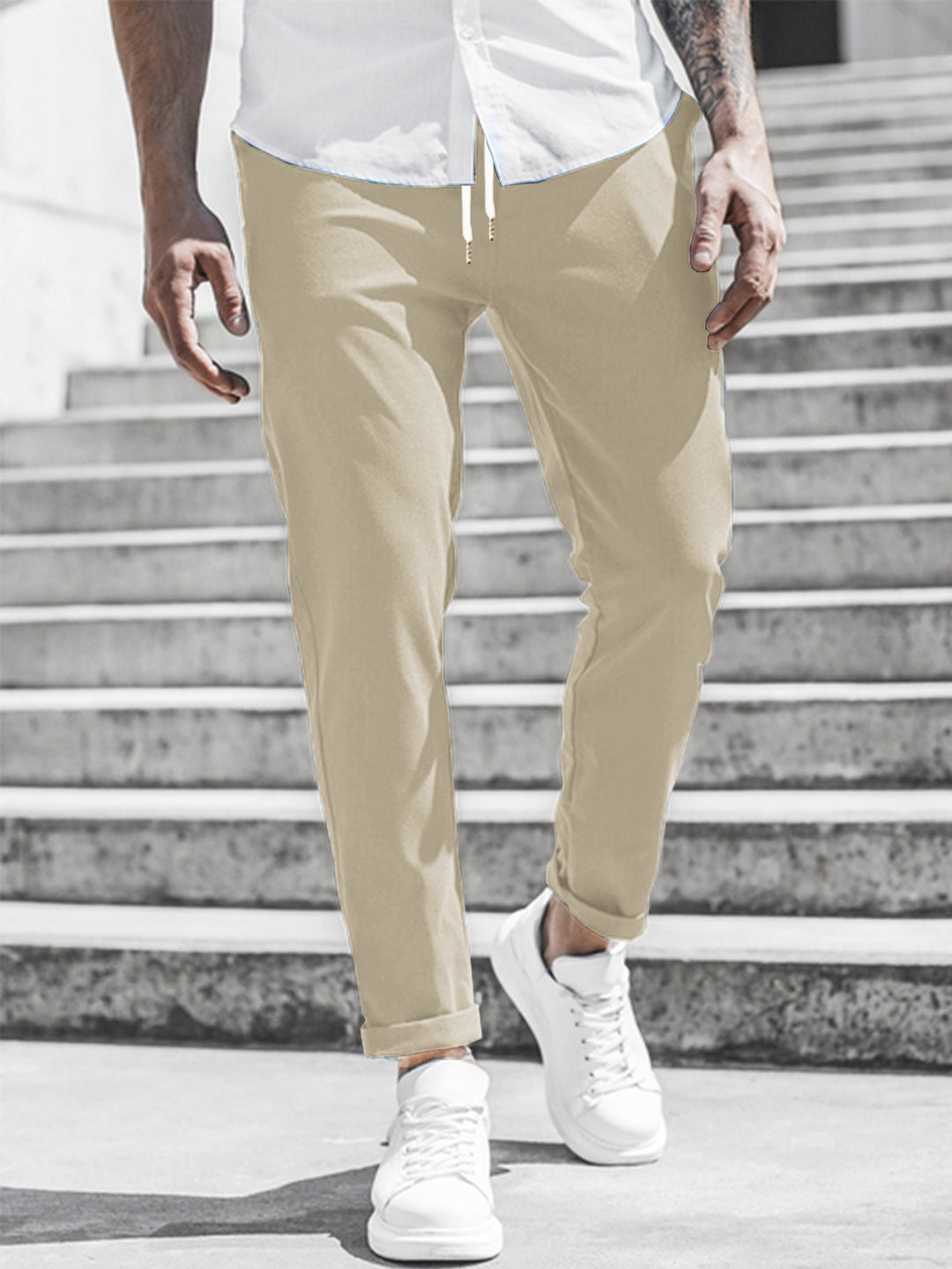 Herren Sportliche Chino-Hose mit flexiblem Bund und modernen Details Drune