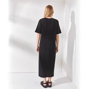 Damen schlichtes langärmliges Kleid mit seitlichen Schlitzen und komfortablem Schnitt Drune