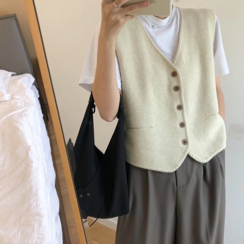 Damen Strickweste mit eleganter Knopfleiste und feinem Material Drune