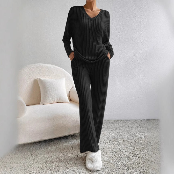 Damen Strick-Loungewear Set mit Rippenstruktur und V-Ausschnitt Drune