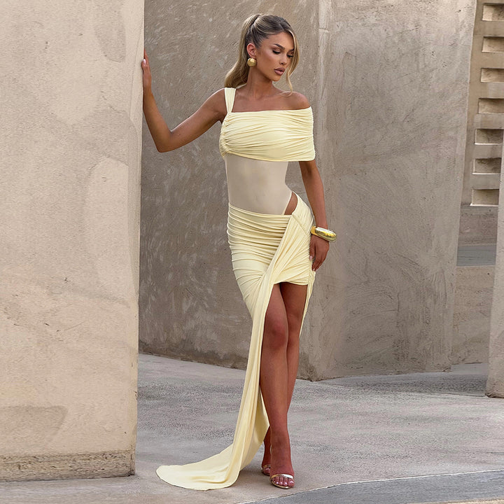 Damen Raffiniertes Maxikleid mit asymmetrischem Design und figurnaher Passform Drune