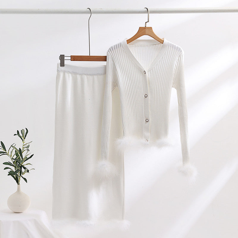 Damen Strickensemble mit feinem Fellbesatz Drune