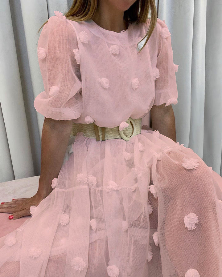 Damen Kleid mit volumetrischen Puffärmeln und dekorativen Fransen Drune