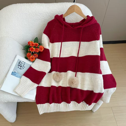 Damen gemütlicher Hoodie mit gestreiftem Design und trendigen Bommel Drune