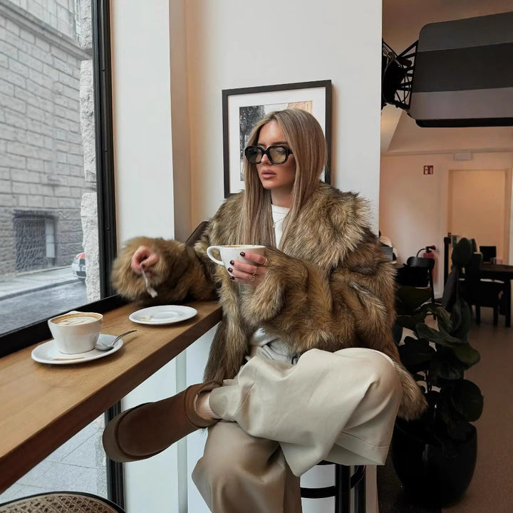 Damen Kuschelige Faux-Fur Jacke mit weichem Innenfutter Drune