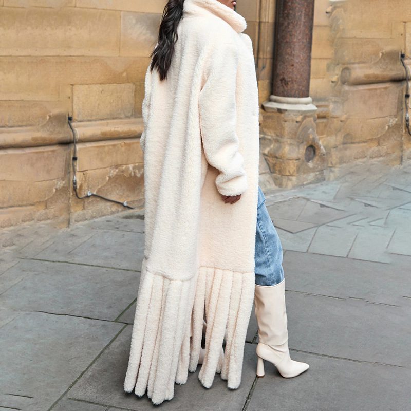 Drune | Kunstpelzmantel mit Fransen-Saum - Aussagekräftige Outerwear - Plüsch Kunstpelz - Herbst- & Wintermode