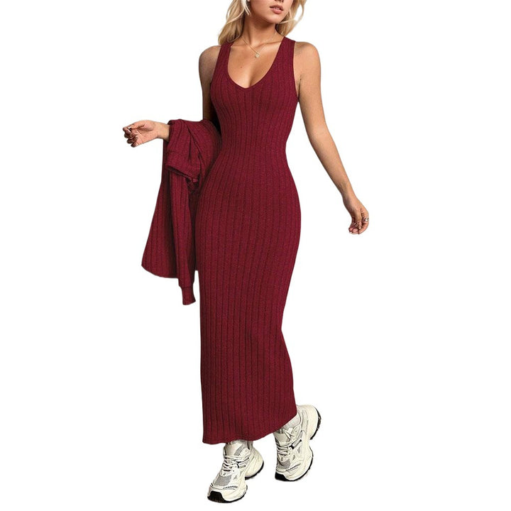 Damen Maxikleid aus hochwertigem Rippenstrick mit tiefem V-Ausschnitt und figurformendem Schnitt Drune