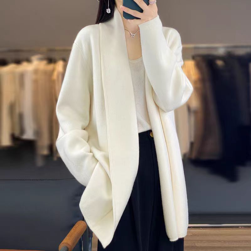 Damen stilvolle Strickjacke mit Bindegürtel und Taschen Drune