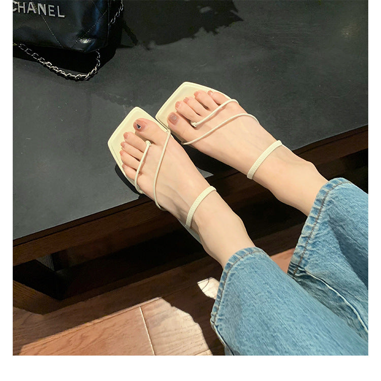 Damen klassische Zehentrenner-Sandalen mit elegantem Riemchen-Design und komfortablem Fußbett Drune