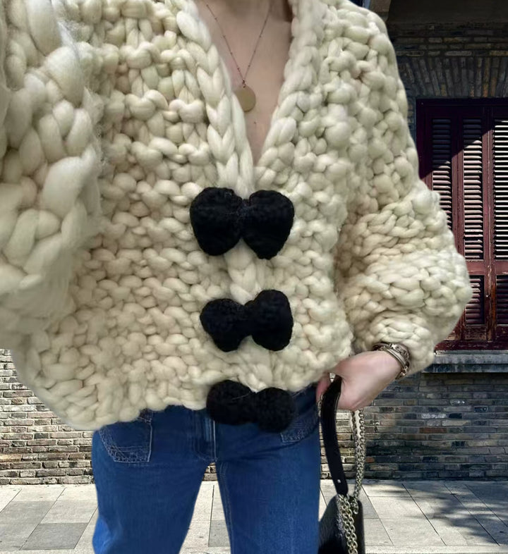 Damen Kuschelige Strickjacke mit großen Knöpfen Drune