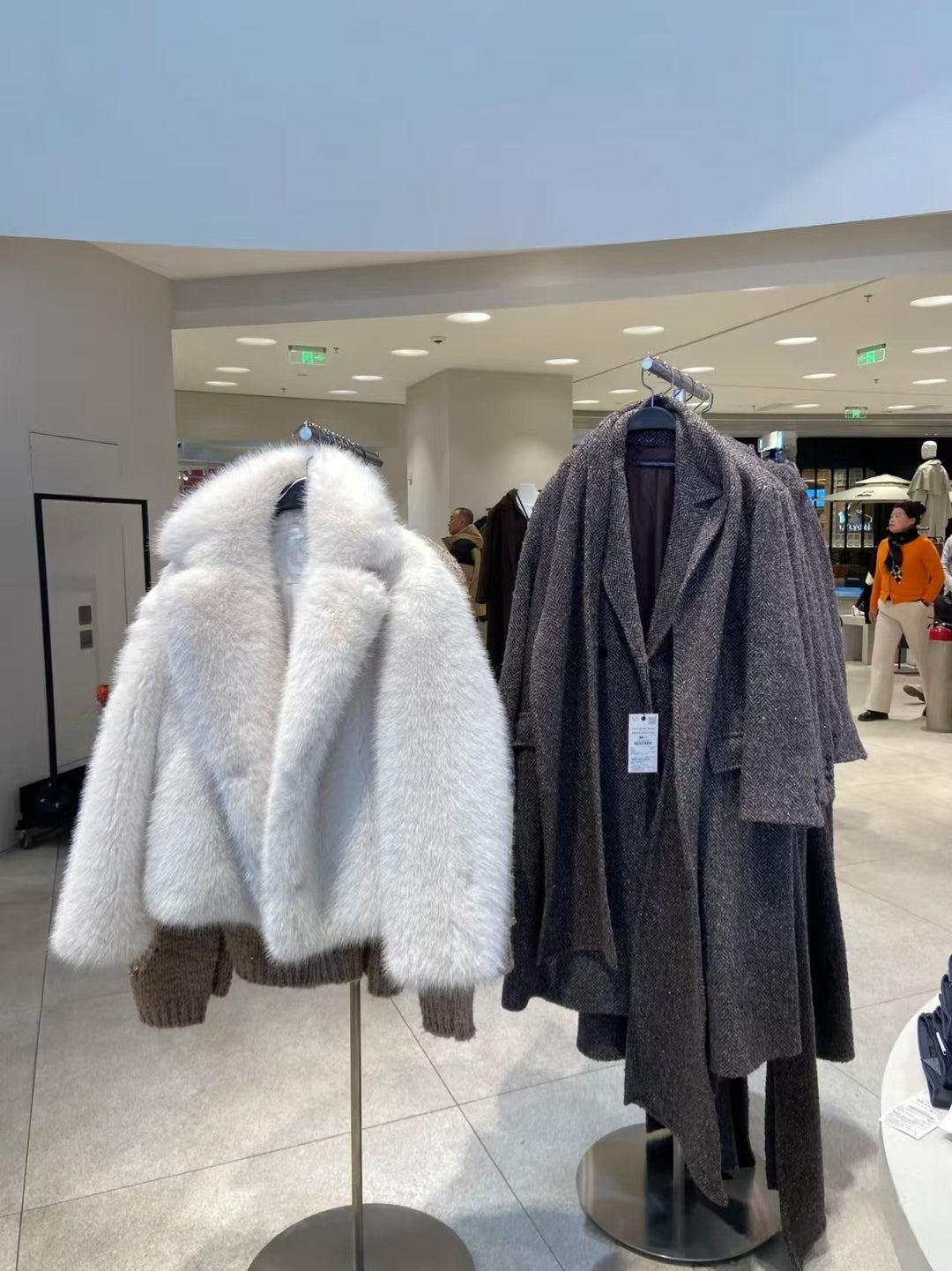 Damen kuschelige Oversize-Jacke mit auffälligem Kragen Drune