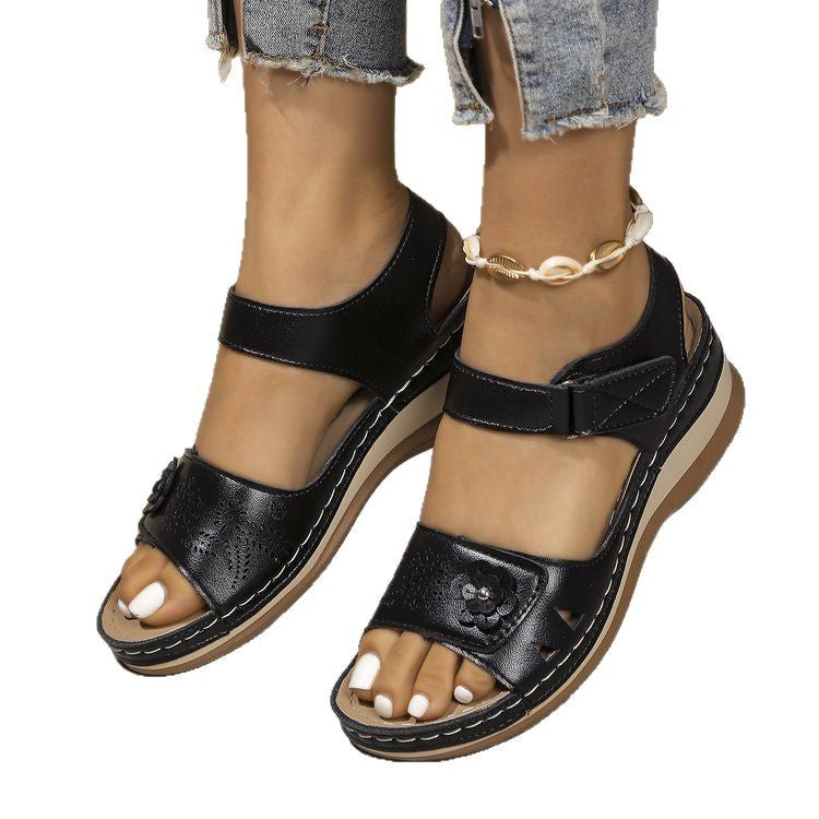 Damen Komfort Sandalen mit verstellbarem Riemen und modischer Blumendekoration Drune