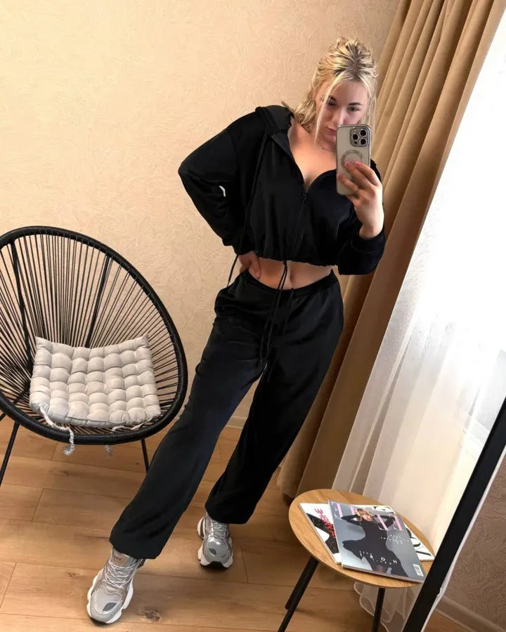 Damen Cropped Velours Freizeitanzug mit Kapuze Drune