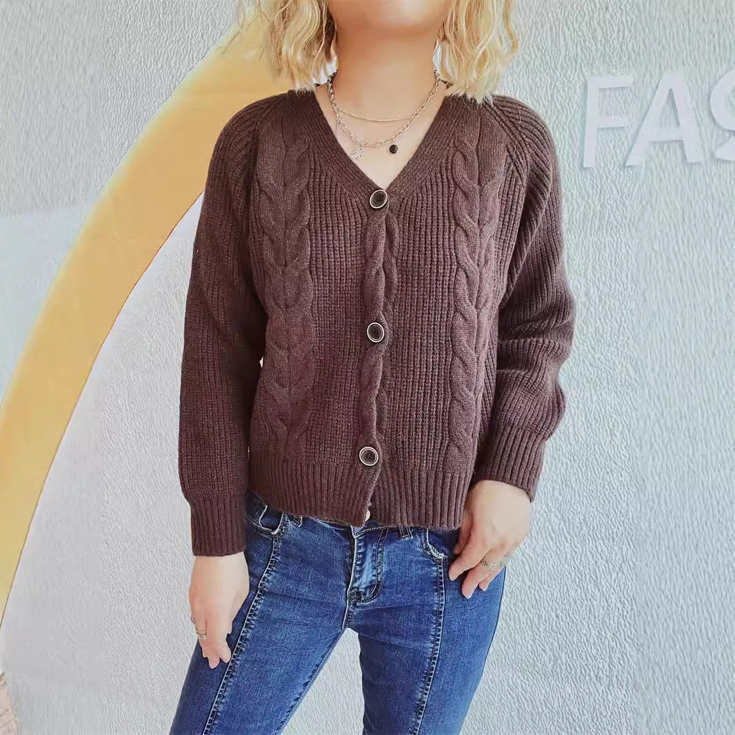 Damen Strickjacke mit Zopfdesign und bequemen Knopfdetails Drune
