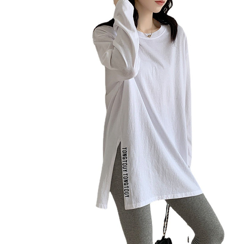 Damen längeres Oversized-Shirt mit seitlichen Schlitzen und modernem Schriftzug Drune