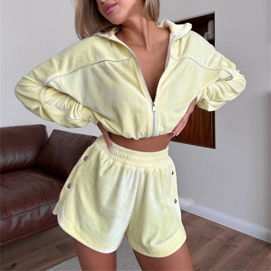 Damen nan kurzes Velours-Lounge-Set mit Cropped Zip-Hoodie und elastischer Highwaist-Shorts Drune