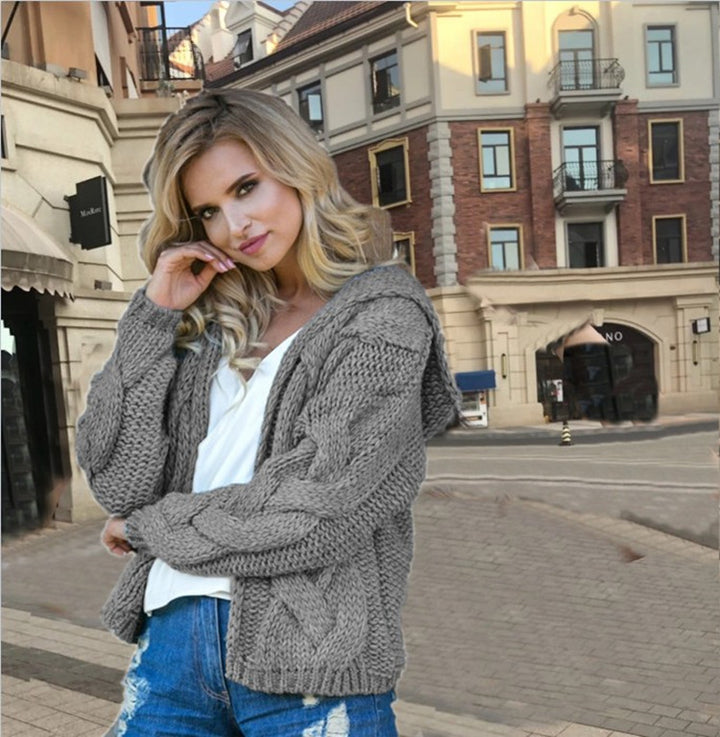 Damen Grobstrickjacke mit Kapuze und asymmetrischem Design Drune