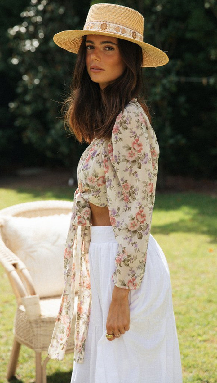Damen kurzes Crop-Top mit floralem Design und Bindegürtel Drune