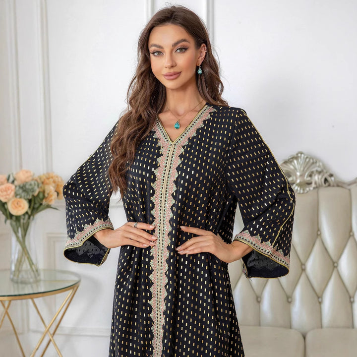 Damen Maxi-Kleid im eleganten Kaftan-Stil mit filigranen Verzierungen Drune
