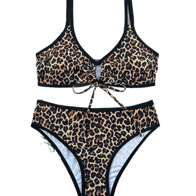 Damen Triangel-Bikini mit modischem Bindeband und animalistischem Fransen-Detail Drune