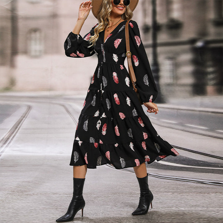 Damen Langarm Maxikleid mit tropischem Federdesign und Knopfdetails Drune