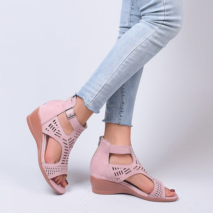 Damen Keil-Sandalen mit modischem Lochdesign und verstellbarem Riemen Drune