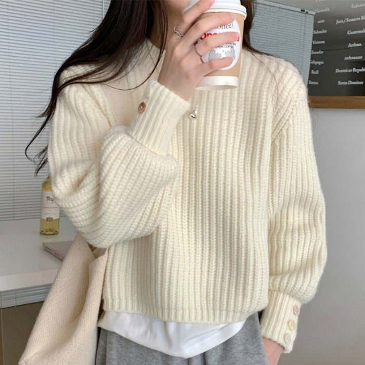 Damen Grobstrickpullover mit Rundhalsausschnitt und dekorativen Knöpfen Drune