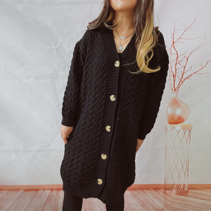 Damen Strickjacke mit strukturierter Zopfstrickoptik und dekorativen Knopfdetails Drune